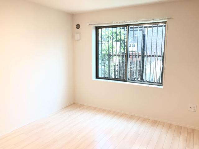 フィオーレ 洋室