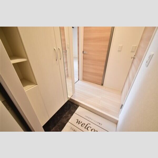 オークスさがみ野 玄関