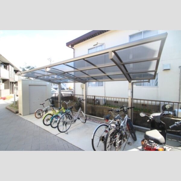 グレイスヒル 駐輪場