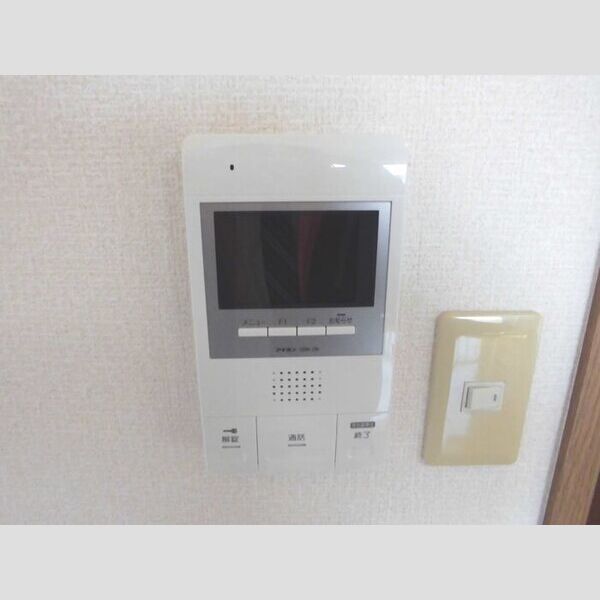 リビングタウン厚木 カラーTVインターホン