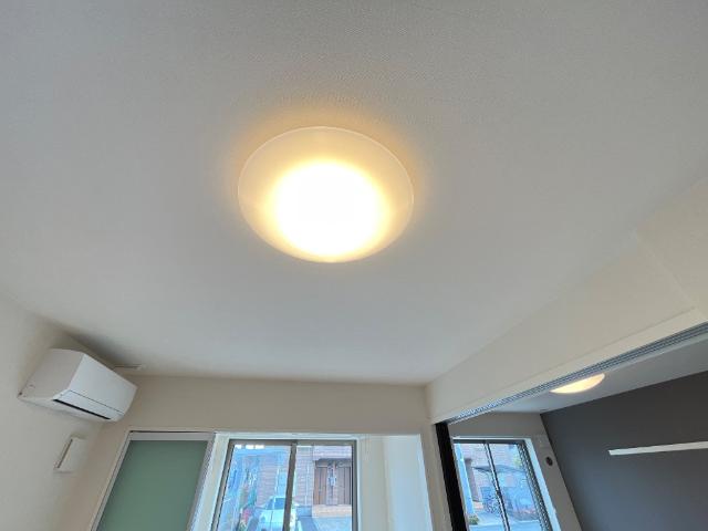 蔵の杜(くらのもり)101号室 照明