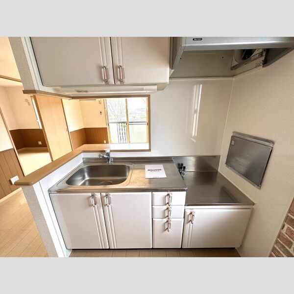 クレールルピナスA・B キッチン