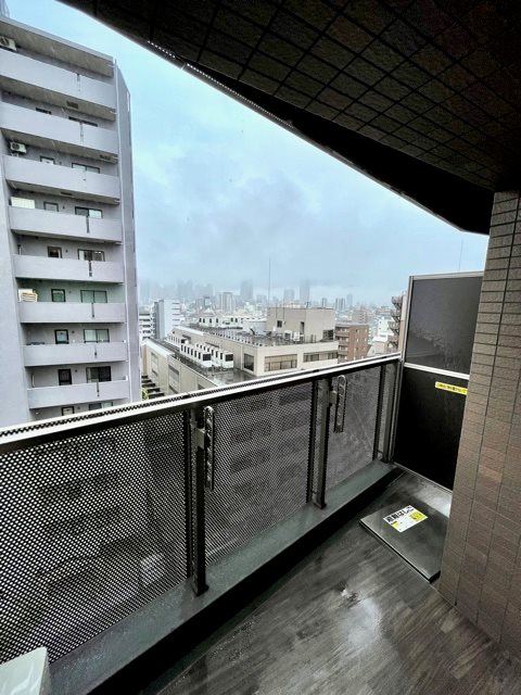 レジディア新中野8階 バルコニー