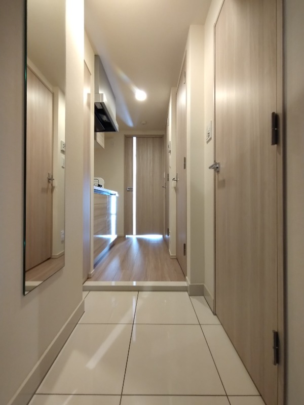 クレイシアIDZ王子 玄関