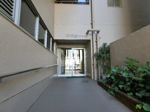 千代田マンション8階 エントランス　※2017年5月撮影