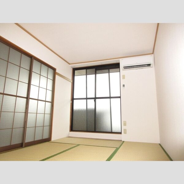 グレイスコート204号室 同建物別部屋の参考画像