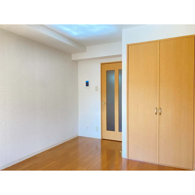 クロスピア山王 洋室
