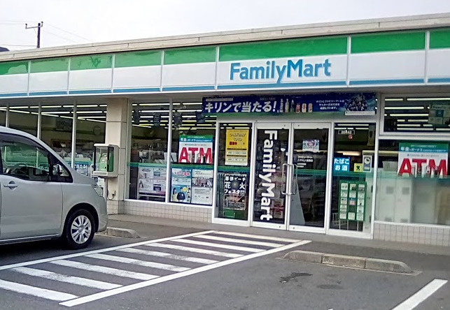 八千代市上高野戸建 【コンビニエンスストア】ファミリーマート 八千代上高野店まで594ｍ
