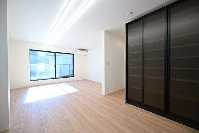 大田区南千束３丁目戸建　２号棟 リビング