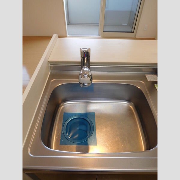 Est Village キッチン