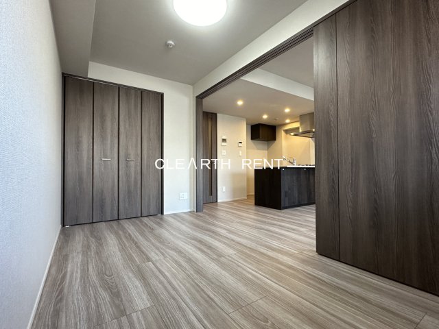 コンシェリア目黒本町 ＴＨＥ ＲＥＳＩＤＥＮＣＥ3階 6帖のベッドルーム/インターネット利用料無料の快適環境