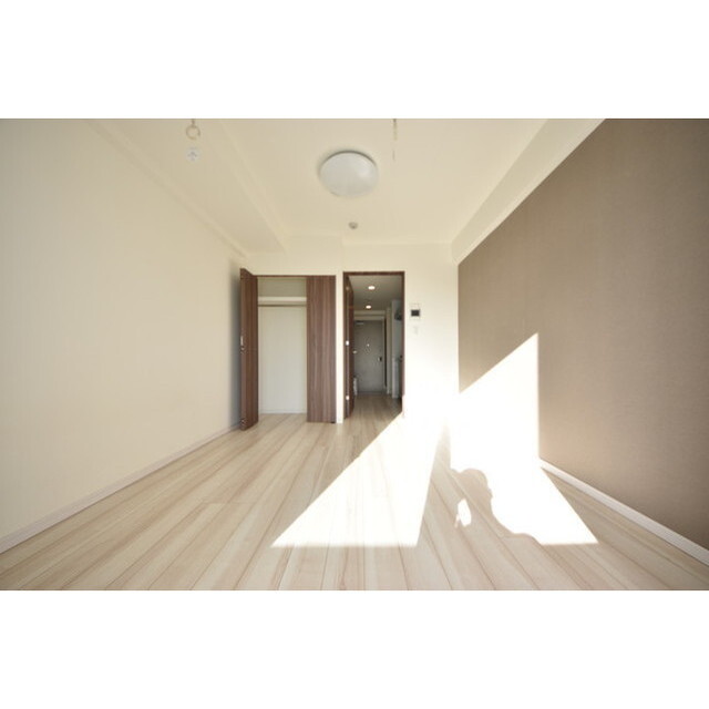 Court Blanche0604号室 内観