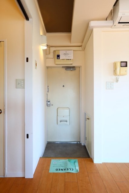 蛎殻町団地 玄関