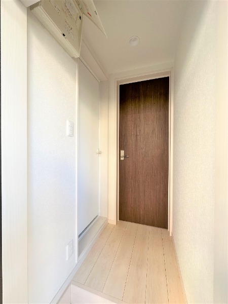 リベロ新江古田1階 玄関