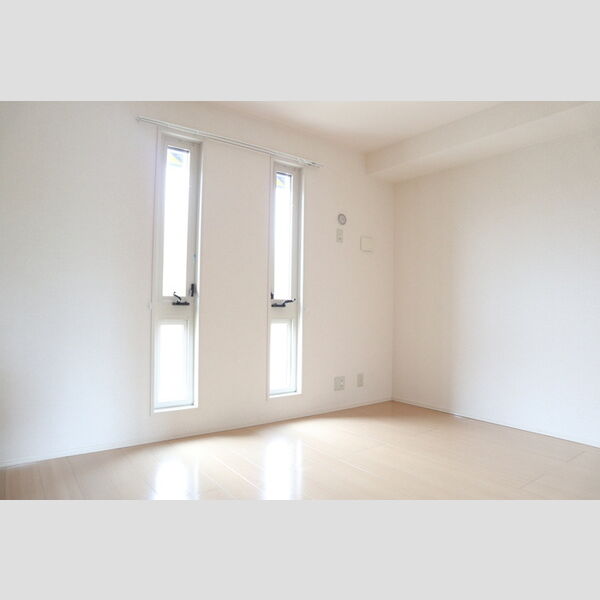 ルピナス　弐番館202号室 洋室(6.8帖)