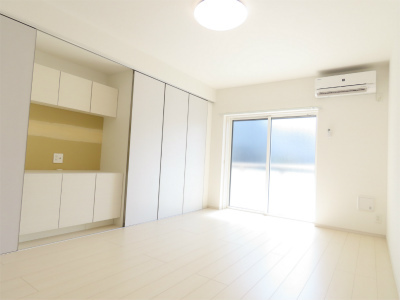 リブリ・サンライズ日進 リビング