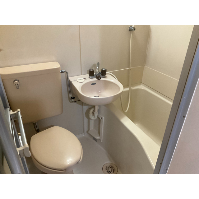 レチナオーミヤ204号室 お風呂