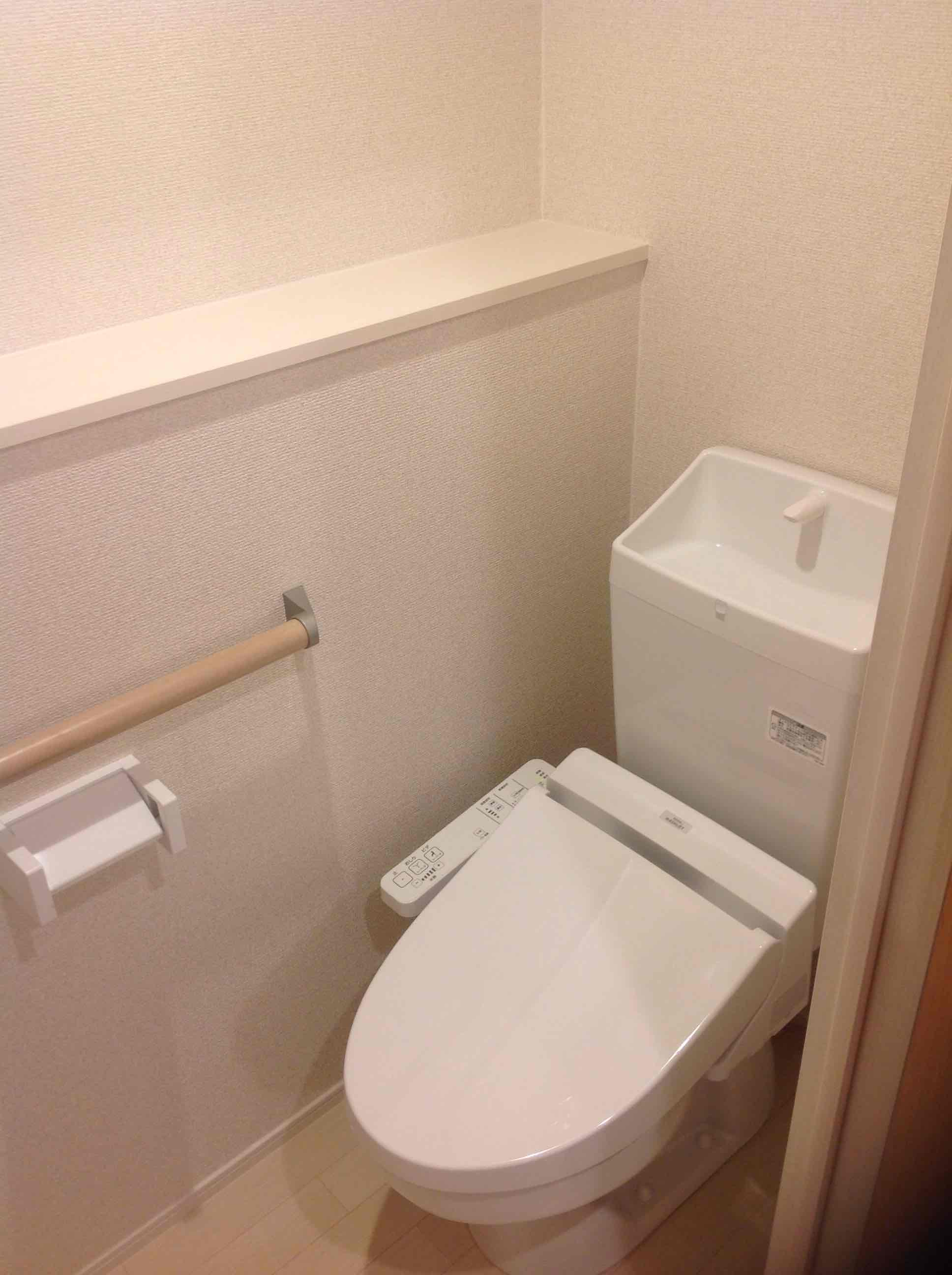 クレイノ新グリーンハイツ105号室 レンジと冷蔵庫