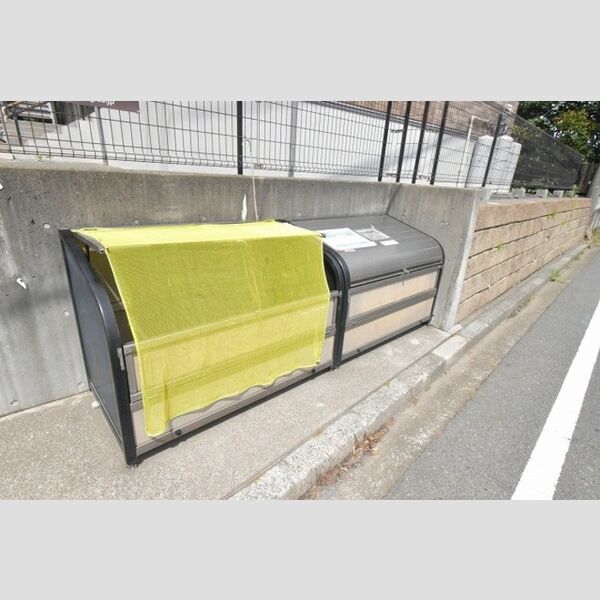 モンターニャ ダストボックス