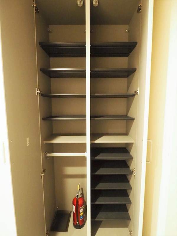 レジディア世田谷弦巻 収納