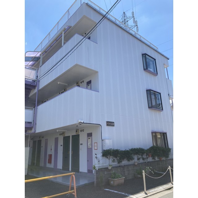 メゾンドール三鷹の外観画像