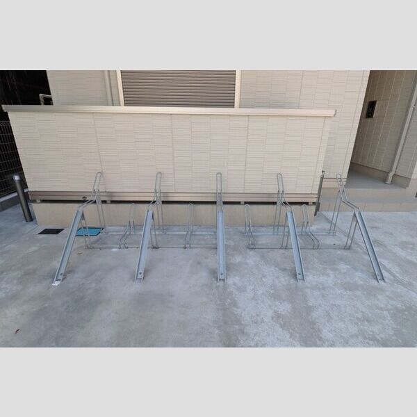 クレール 駐輪場