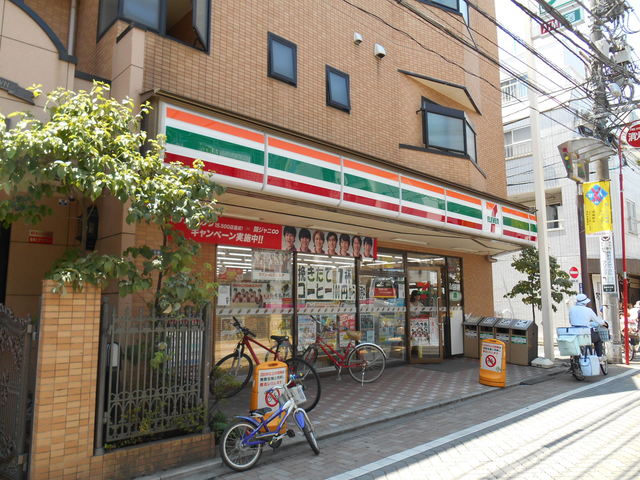 アヴェニュー四季203号室 セブンイレブン吉祥寺本町3丁目店