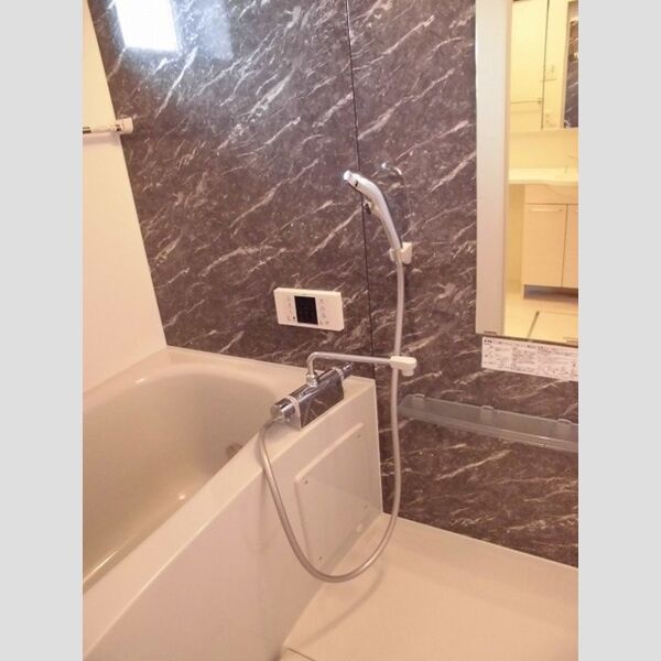 プリムヴェール　十八番館 浴室