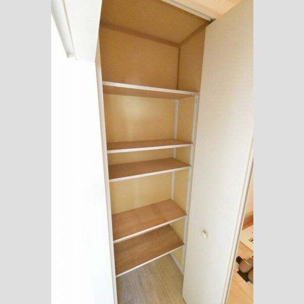 パレス雅　A 物入れ