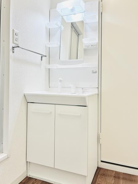 フォルス船橋Ｉ1階 洗面