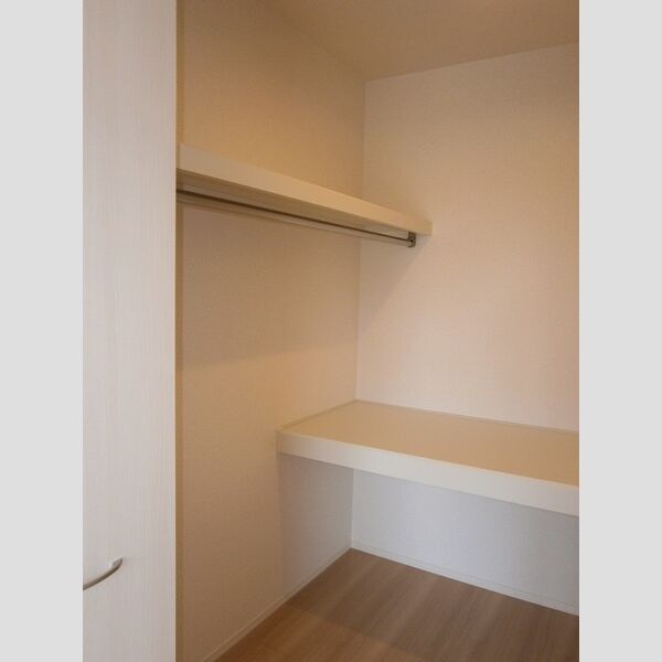 フェリーチェ湘南 ウォークインクローゼット