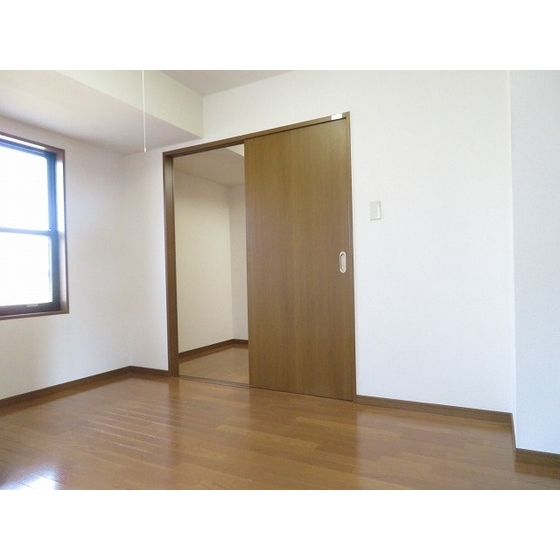 フローラ富士見台 内観