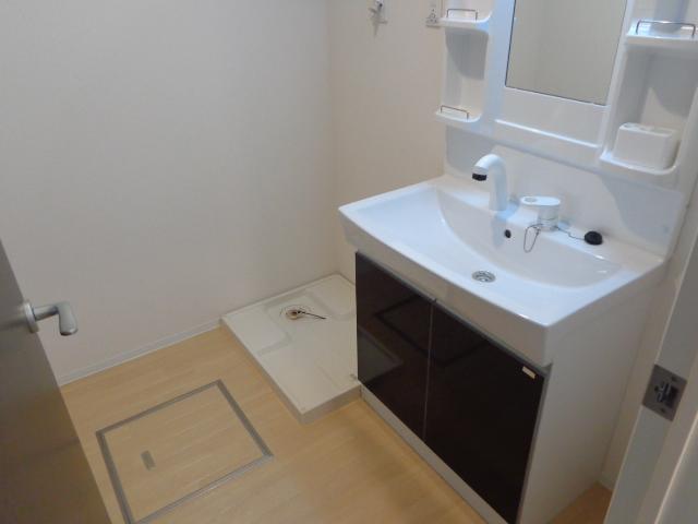 セレーノ・東栖 洗髪洗面化粧台