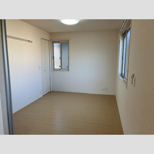 セレッソ102号室 洋室