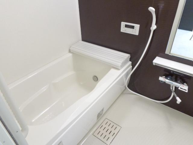 フランシーズ バス