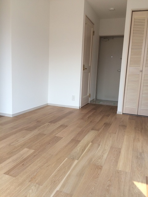 ＬＩＥＢＥ東中野 リビング