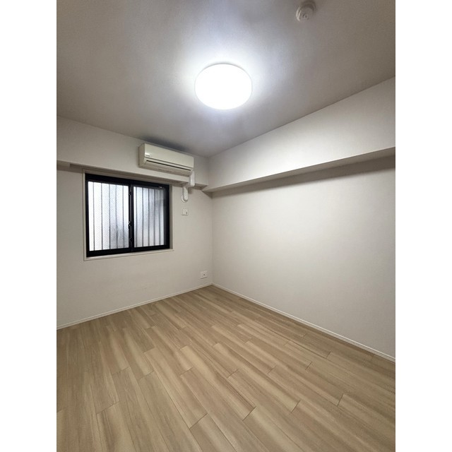 ザ・パークハウス南行徳 洋室6帖　2026年2月撮影