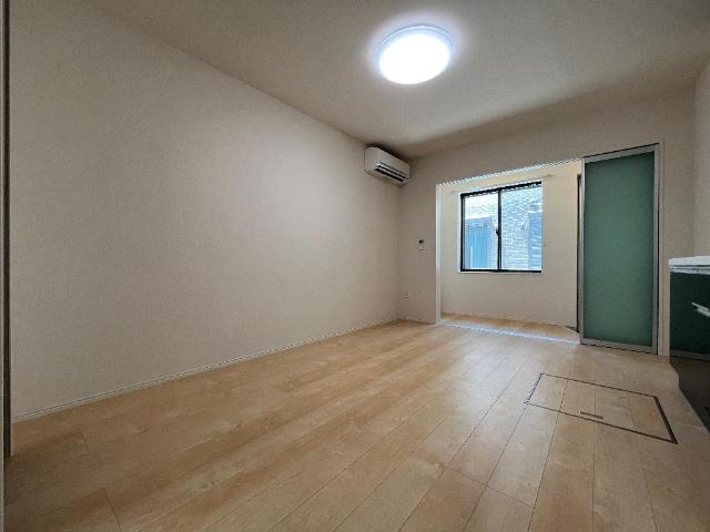 シャルム片倉 室内