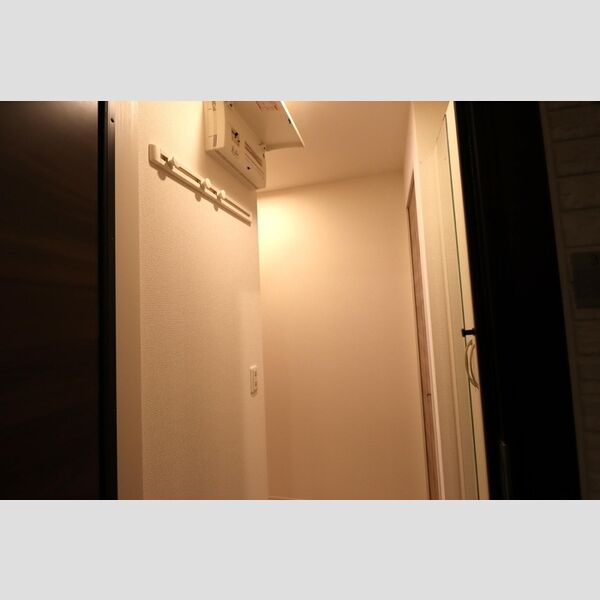 エクセリア早宮305号室 玄関ブレーカー