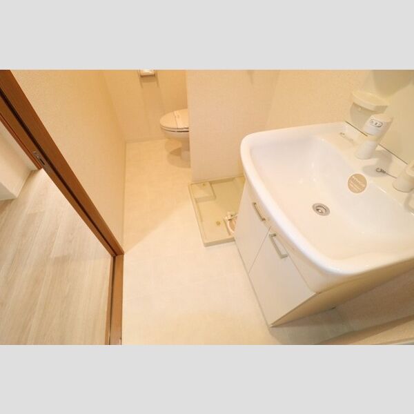 GOTO　Ⅱ 洗面所　洗髪洗面化粧台あり