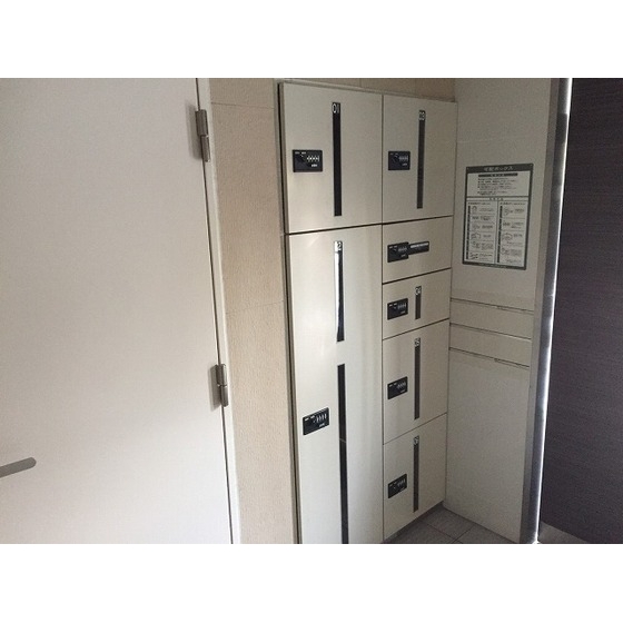 スパシエ フィールド 川口 宅配ボックス