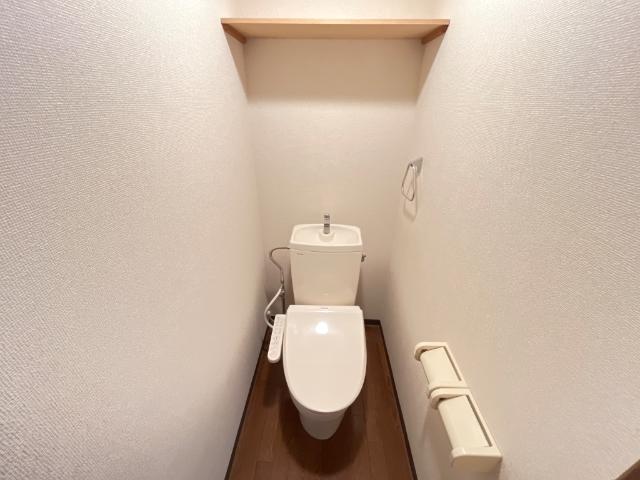 メゾンド・グランチェスタ シャワー付トイレ