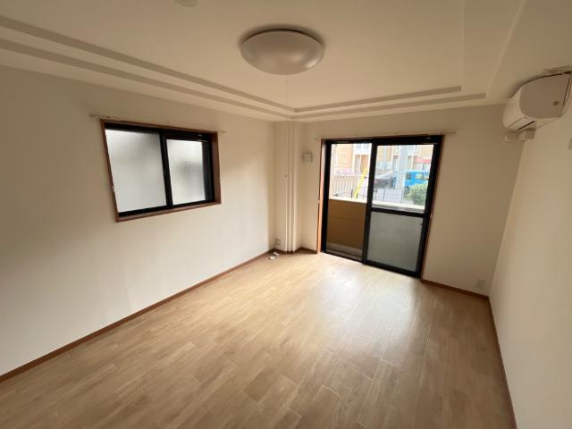 リヴィエール 洋室