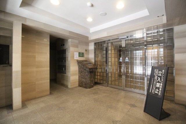 パレステュディオ飯田橋905号室 エントランス