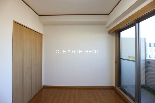 菱和パレス青山南6階 ☆大きな窓で明るい空間☆