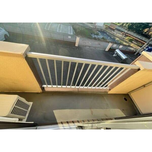 サンアベニュー師岡0207号室 バルコニー