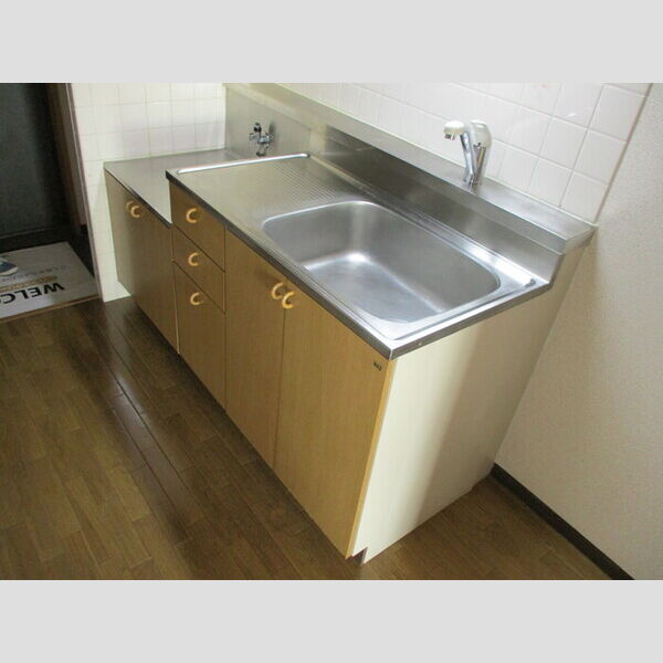 キャトルセゾン 402(キッチン)