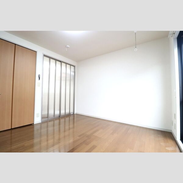 ハイツ定栄　E107号室 居室