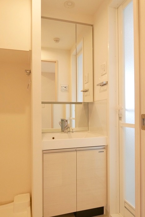 アジールコート蒲田8階 内観