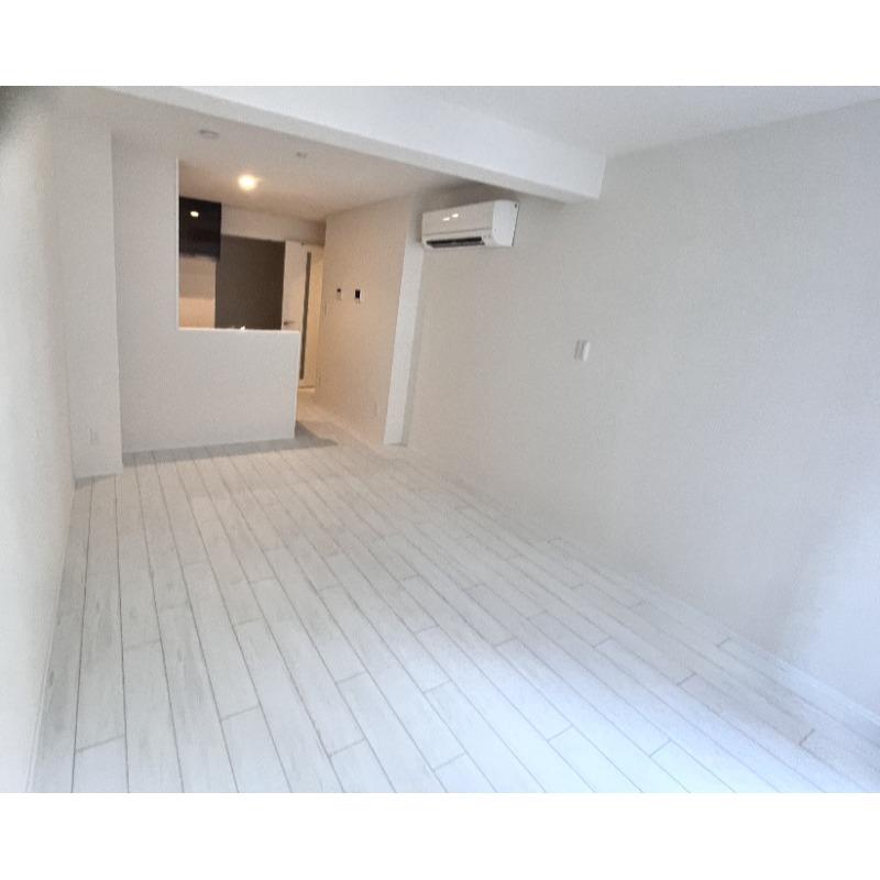 CREAL新富町5階 リビング